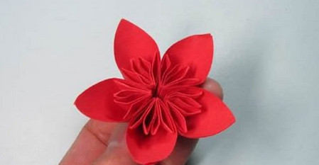 简单又好看的樱花折纸_樱花折纸步骤